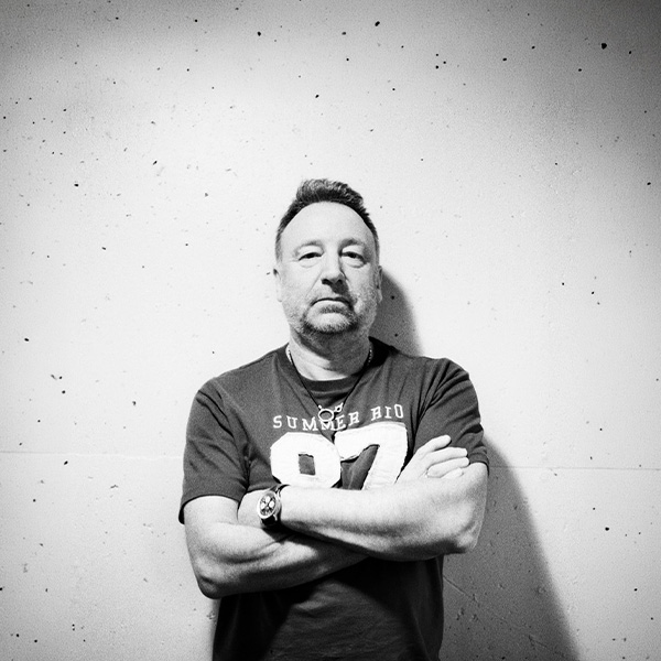Affiche Peter Hook and the Light : A Joy Division Celebration en concert au 106